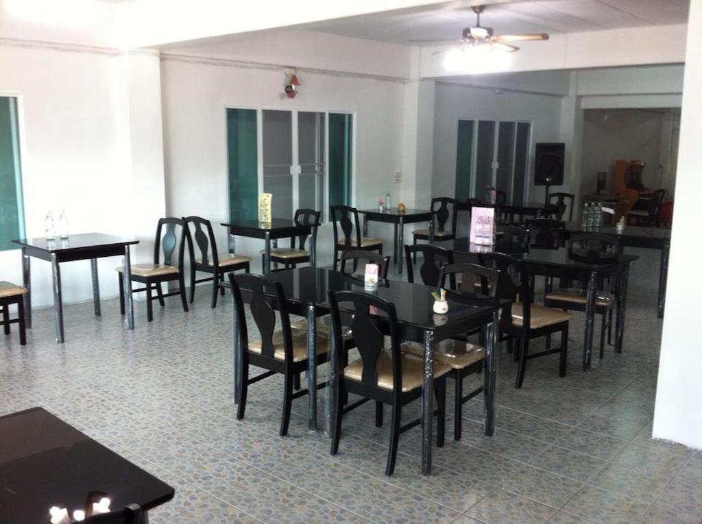 S.K.Airport Chiang Mai Hotel Екстериор снимка